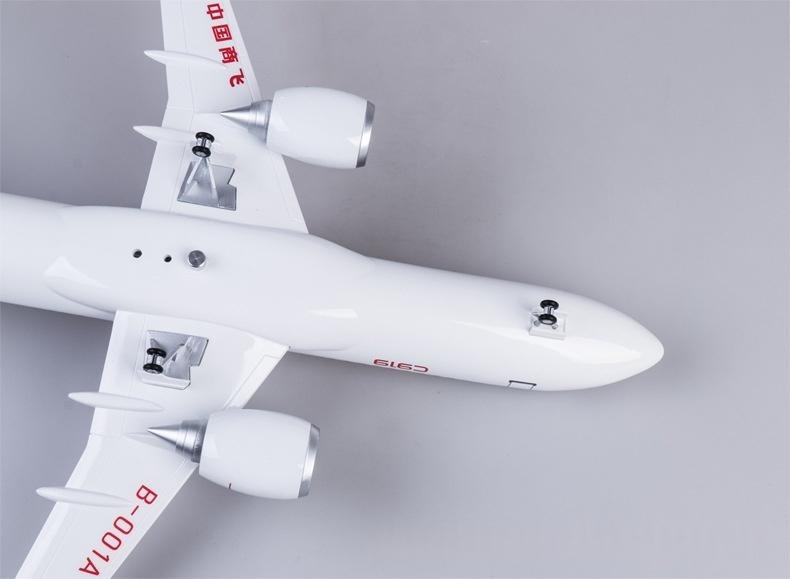 COMAC C919 38CM Scale Plastic  - огляд і ціна Model Airplane Plastic