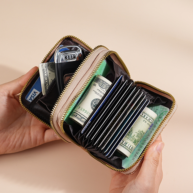 K-poB  Figure  Wallets Women G - огляд і ціна Card Top Loader
